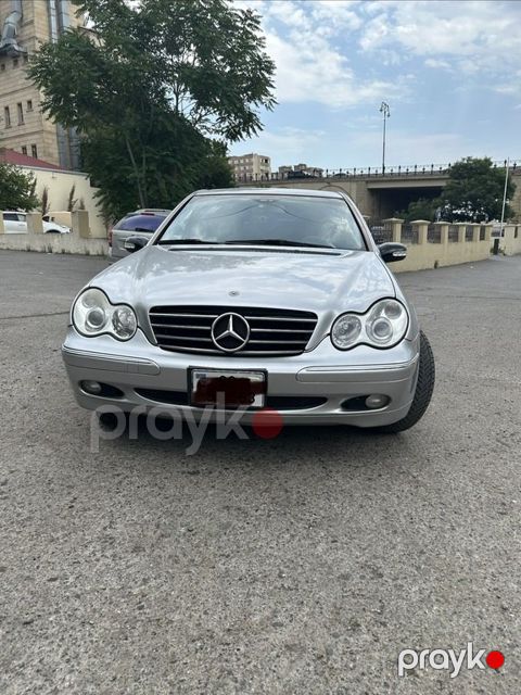 Mercedes C 200, 2.0 L, 2001 il, 325 000 km — Bakı