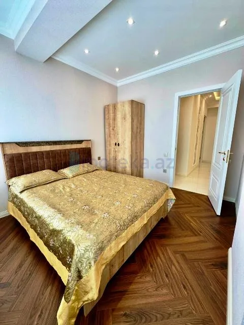 Satılır: 3 Otaq, Yeni tikili, Nizami r., 8-ci km q., 106.00 m² — Mənzil, Bakı (9)