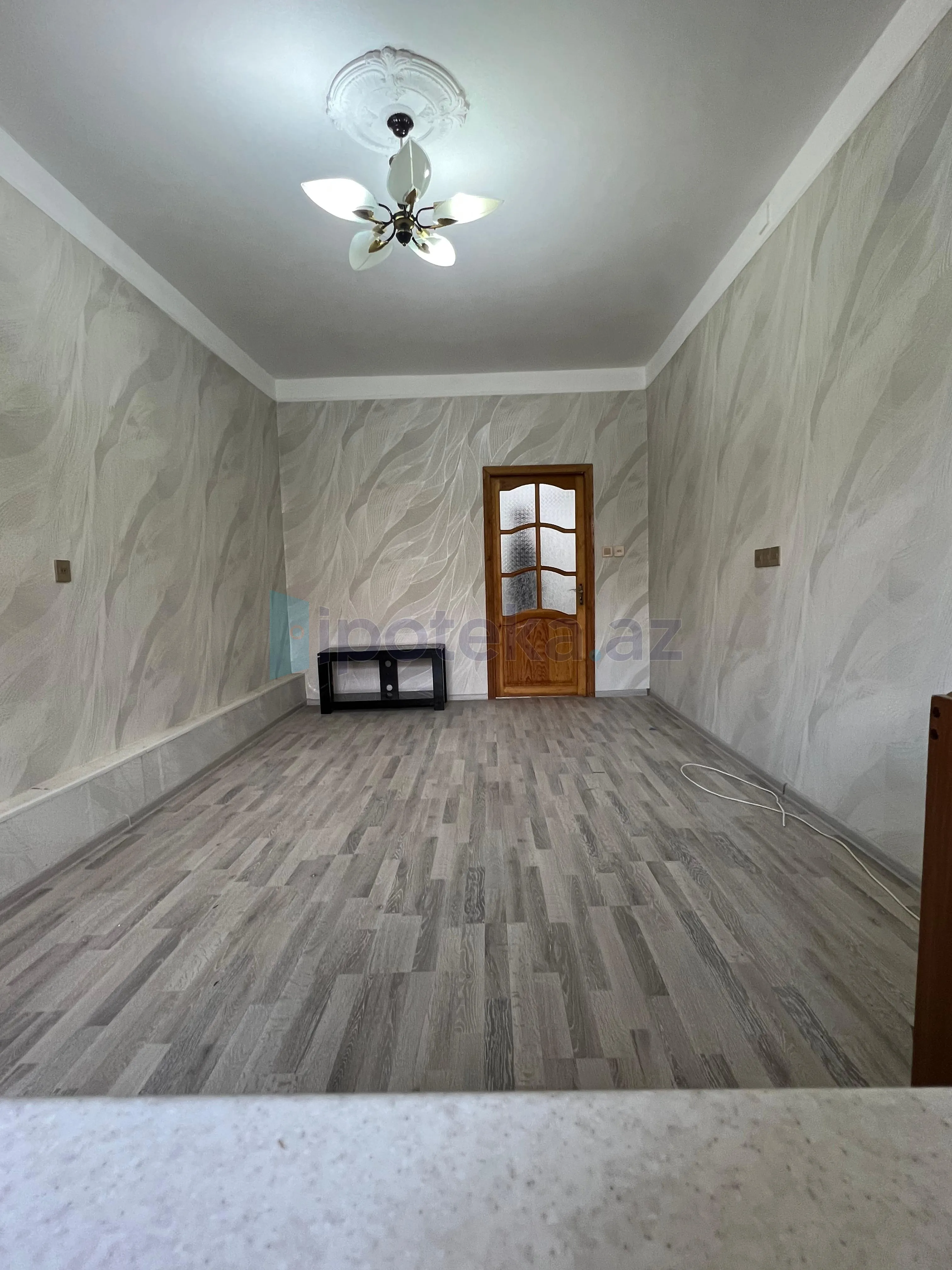 Satılır: 1 Otaq, Köhnə tikili, Xətai r., 34.00 m² — Bakı