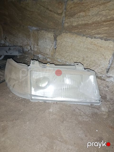 Vaz 010 .012 uçun on fara ve arxa stop .Avtomobil üçün işıq optikası — Sumqayıt