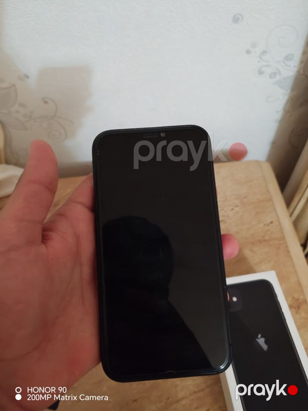 IPhone 11, Qara, Face ID — Apple iPhone, Gəncə (2)