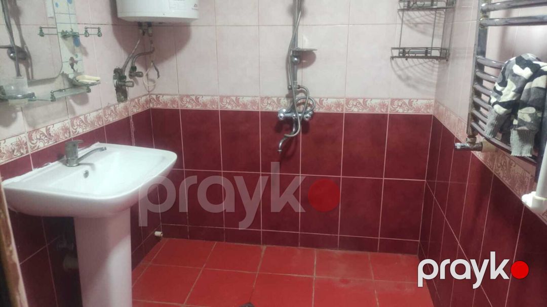 İcarəyə verilir 2 otaqlı köhnə tikili 65 m² — Mənzil, Bakı (7)