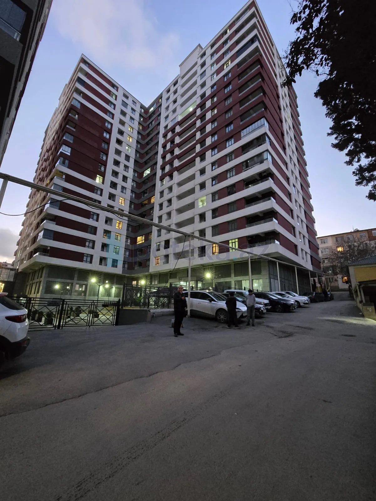Satılır: 3 Otaq, Yeni tikili, Nəsimi r., 3-cü Alatava q., 65.00 m² — Bakı