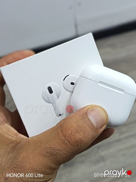 Apple AirPods 4 — Bakı
