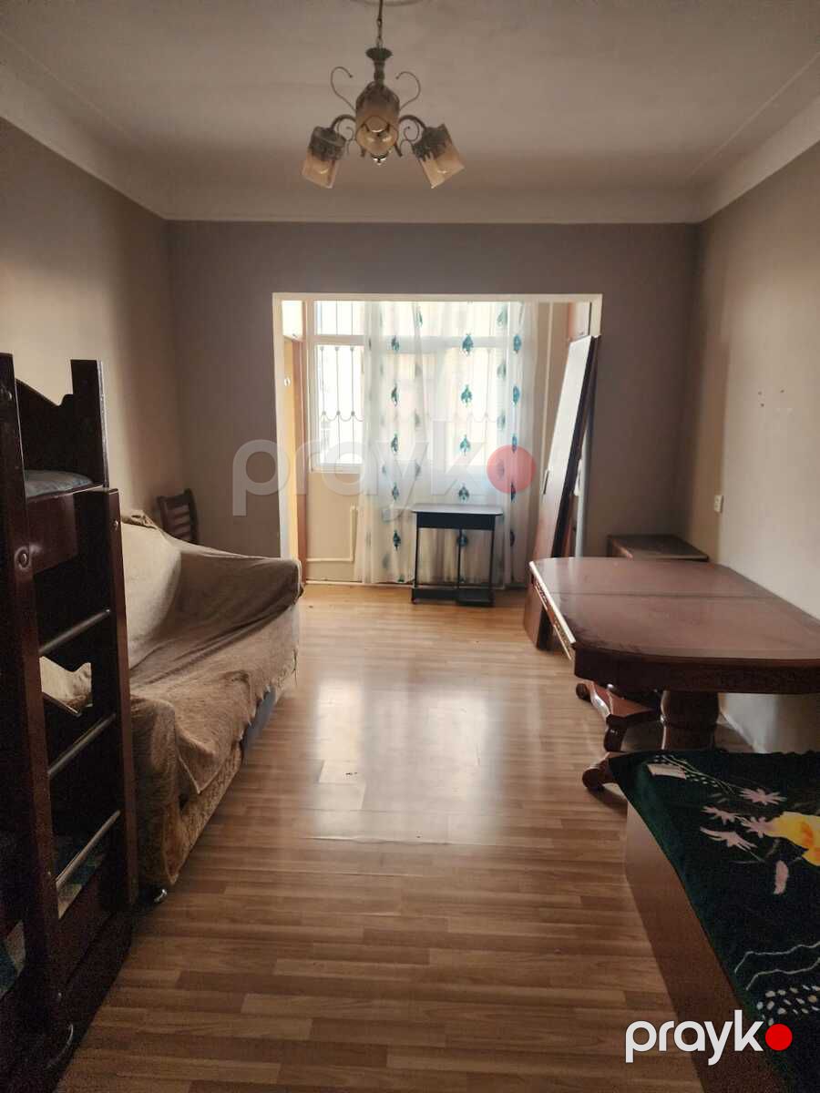 Satılır 2 otaqlı köhnə tikili 67 m² — Mənzil, Bakı (2)