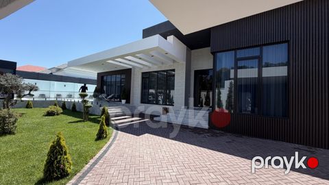 Satılır 5 otaqlı həyət evi/bağ evi 280 m² — Bakı