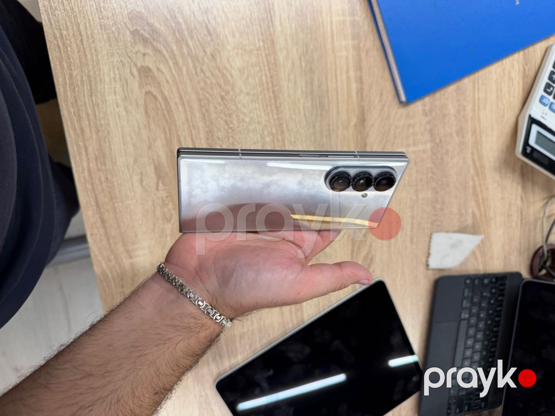 Samsung Galaxy Z Fold 7 Silver Shadow 256GB/12GB — Smartfonlar, Bakı (5)