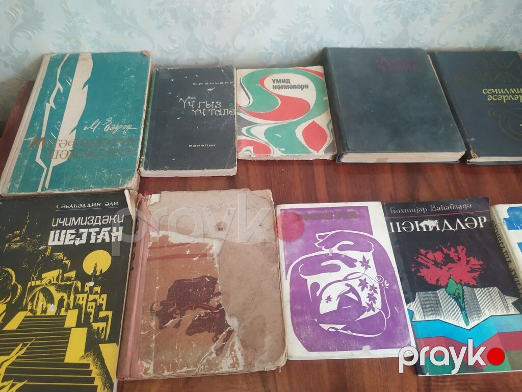Köhnə nəşr bədii kitablar toplusu Təsvir: Sssri 1960/1970 illər — Kitablar, Bakı (2)