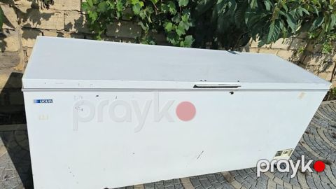 Derin qapali soyuducu satılır Olcu 205*600 lt Qiymət 880 azn Tam