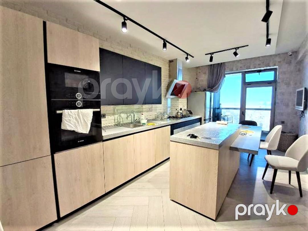 Satılır 4 otaqlı köhnə tikili 180 m² — Mənzil, Bakı (8)