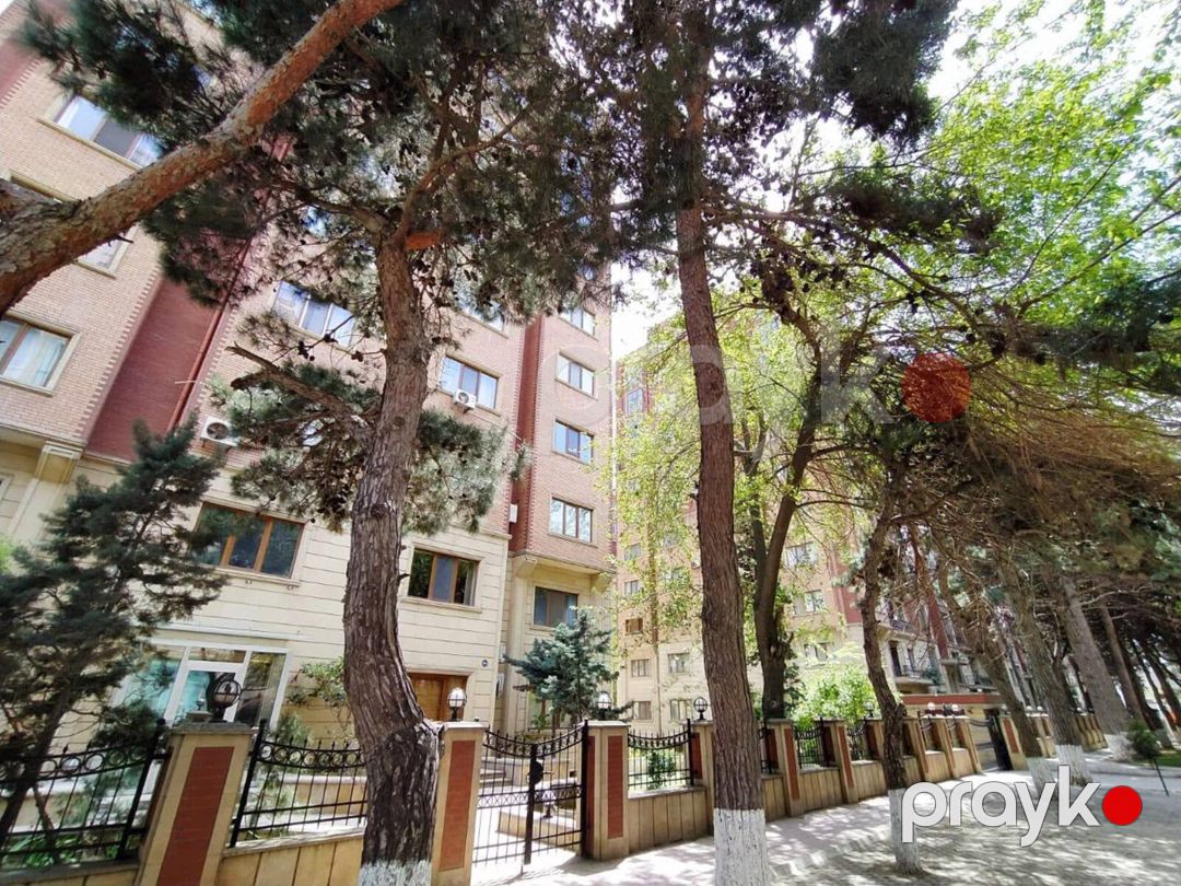 Satılır 4 otaqlı yeni tikili 180 m² — Mənzil, Bakı (9)