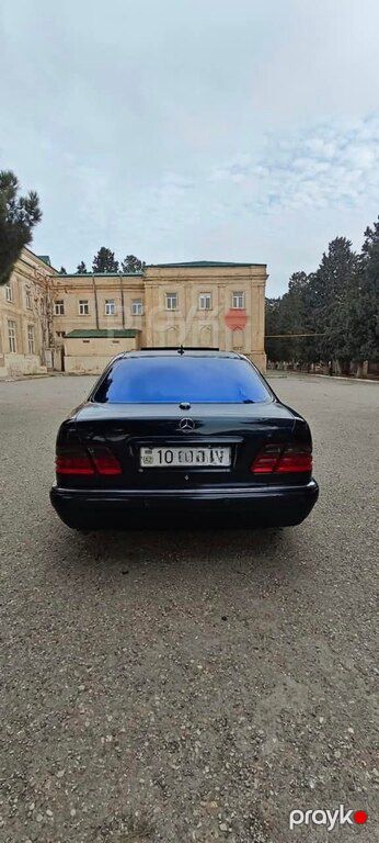 Mercedes E 320, 3.2 L, 1997 il, 297 790 km — Avtomobillər, Bakı (3)