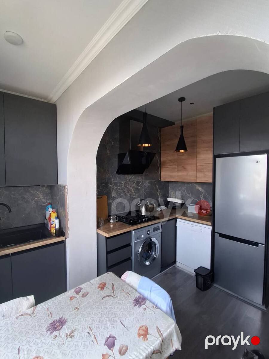 Satılır 2 otaqlı köhnə tikili 65 m² — Mənzil, Bakı (6)