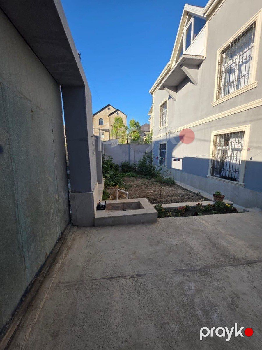 Satılır 7 otaqlı həyət evi/bağ evi 400 m² — Ev, villa, Bakı (3)