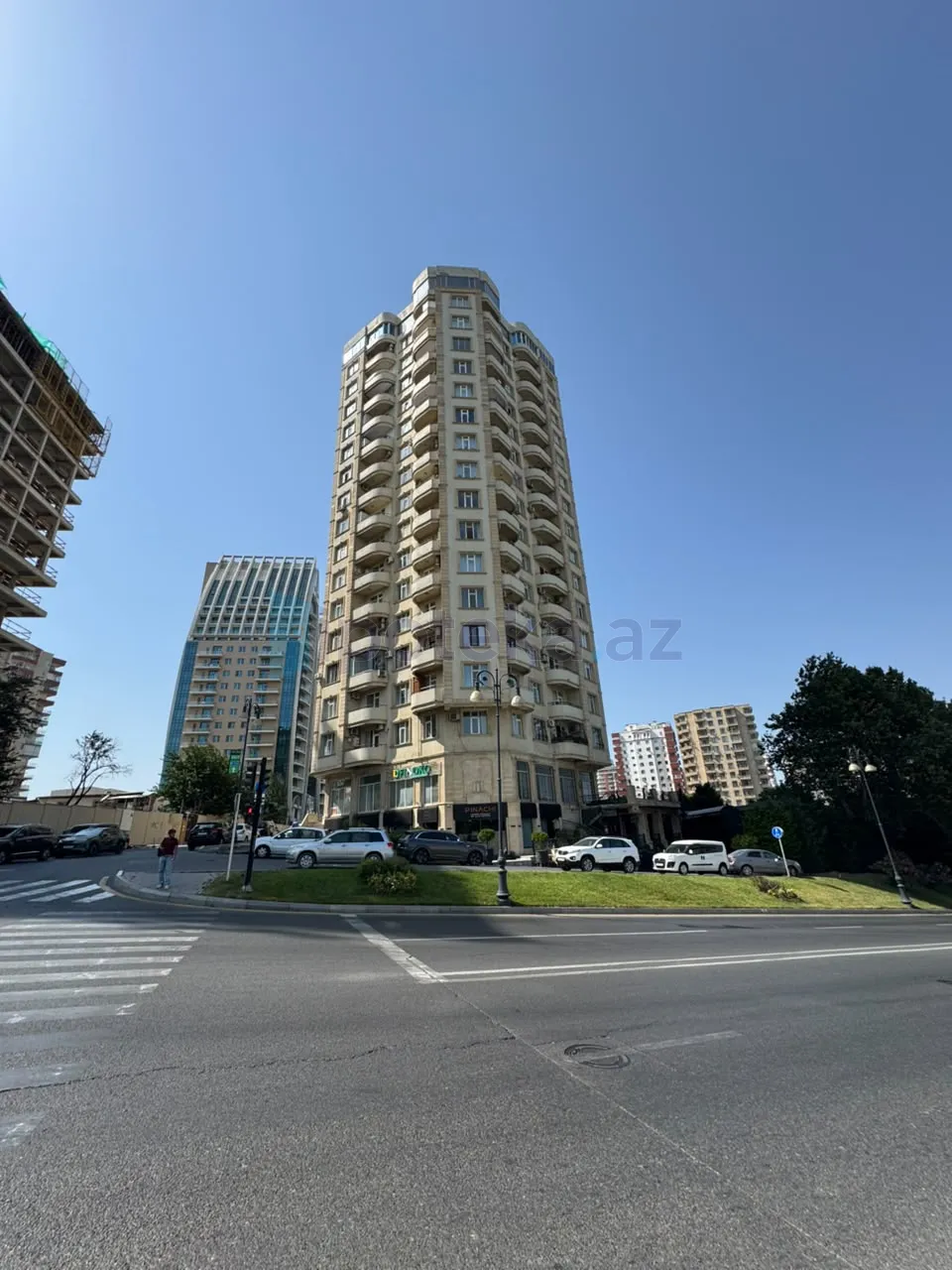 Satılır: 5 Otaq, Yeni tikili, Yasamal r., 290.00 m² — Bakı