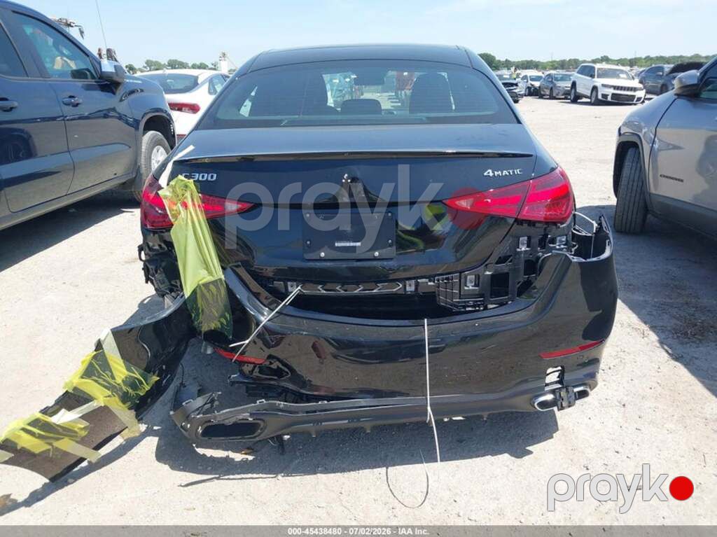 Mercedes C 300 4MATIC, 2.0 L, 2024 il, 8 642 km — Avtomobillər (6)