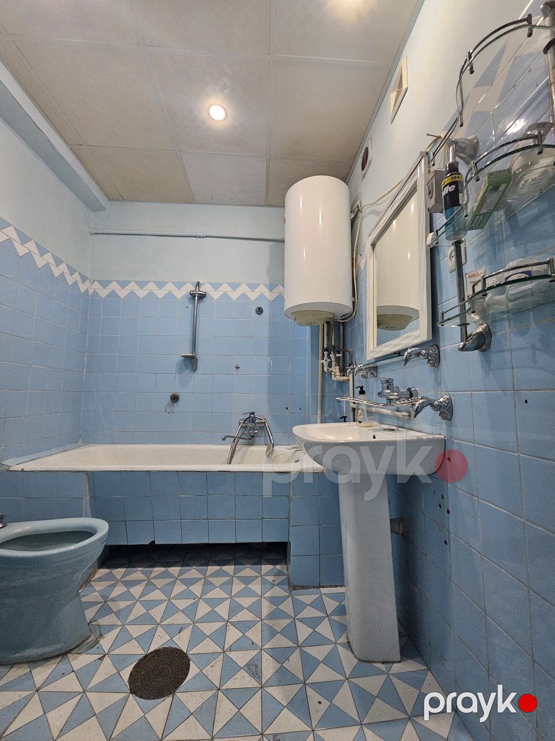 Satılır 4 otaqlı köhnə tikili 145 m² — Mənzil, Bakı (12)