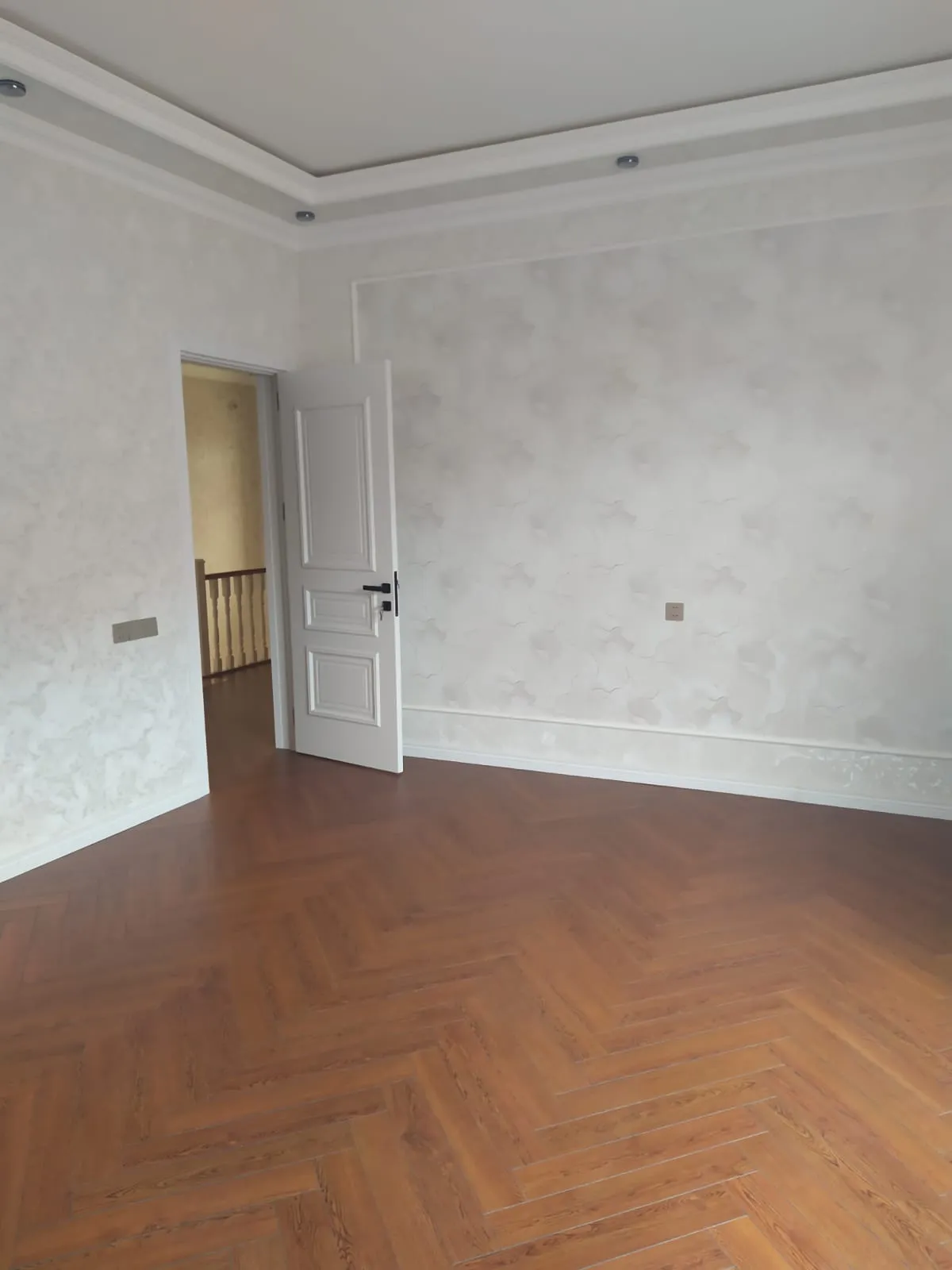 Qaraçuxur, 5 otaqlı Villa satılır - 330 m², 3 mərtəbə, 3 sot — Ev, villa, Bakı (9)