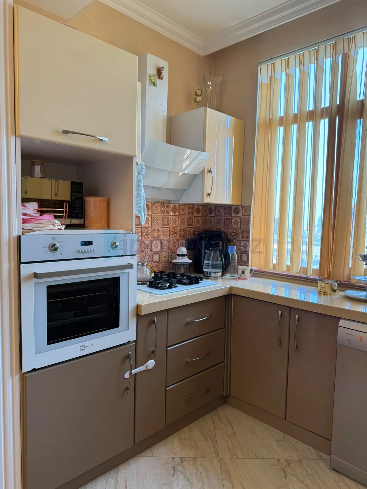 Satılır: 3 Otaq, Yeni tikili, Yasamal r., 75.00 m² — Mənzil, Bakı (7)