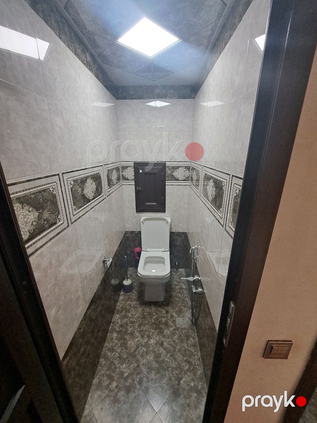 Satılır 4 otaqlı köhnə tikili 100 m² — Mənzil, Bakı (3)