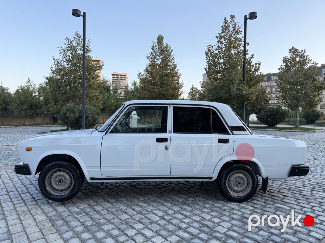 Lada (vaz) 2107, 2005 il — Avtomobillər, Bakı (4)