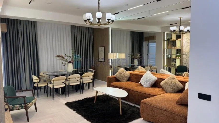 Satılır: 3 Otaq, Yeni tikili, Nərimanov r., 120.00 m² — Bakı