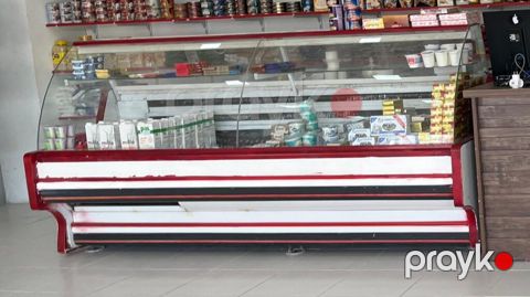 Vitrin soyuducu 550 Azn. Tam ishlek. Olchu 2.5 metr. Unvan Turkan