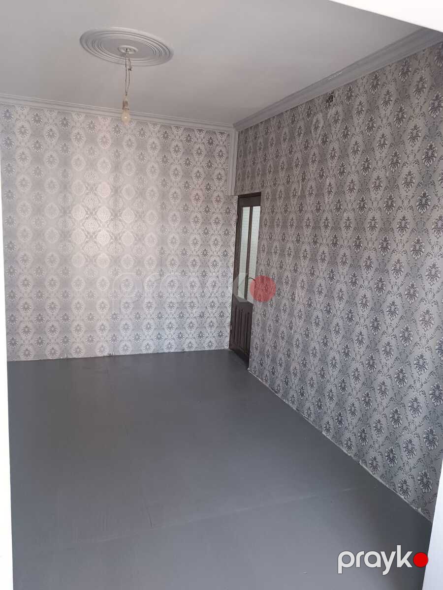Satılır 4 otaqlı köhnə tikili 95 m² — Mənzil, Bakı (5)