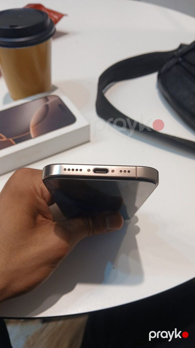 Apple iPhone 16 Pro Desert Titanium 256GB/8GB — Smartfonlar, Bakı (4)