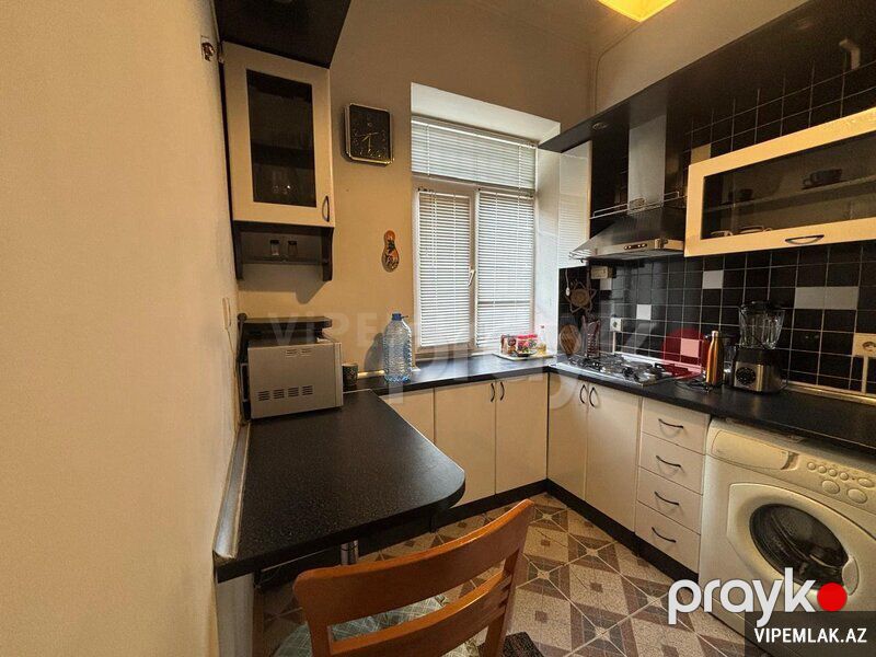 Yasamal rayonunda 4 otaqlı Köhnə tikili Satılır, 110 m² — Mənzil, Bakı (6)