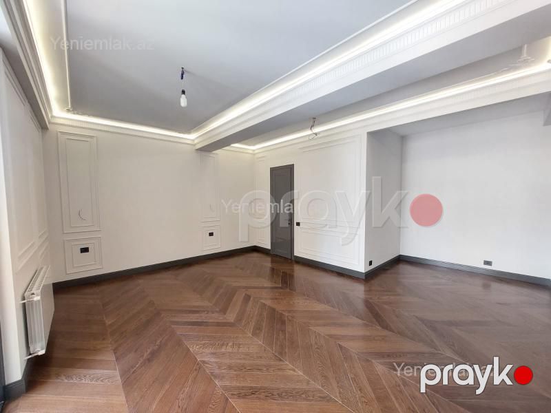 Satılır 4 otaqlı Bina evi menzil (Yeni tikili), 225 m², Səbail rayonu — Mənzil, Bakı (10)