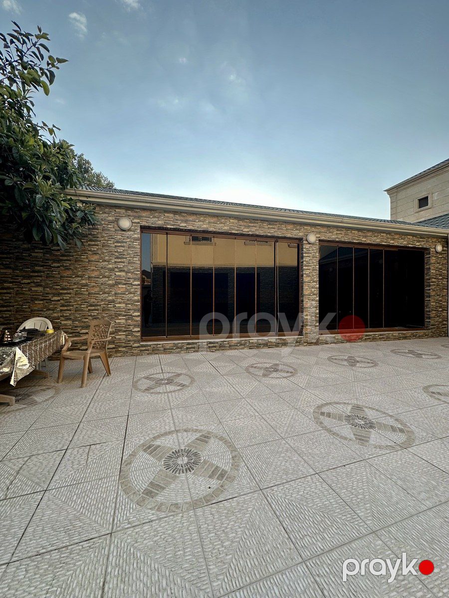 Satılır 6 otaqlı həyət evi/bağ evi 300 m² — Ev, villa, Bakı (4)