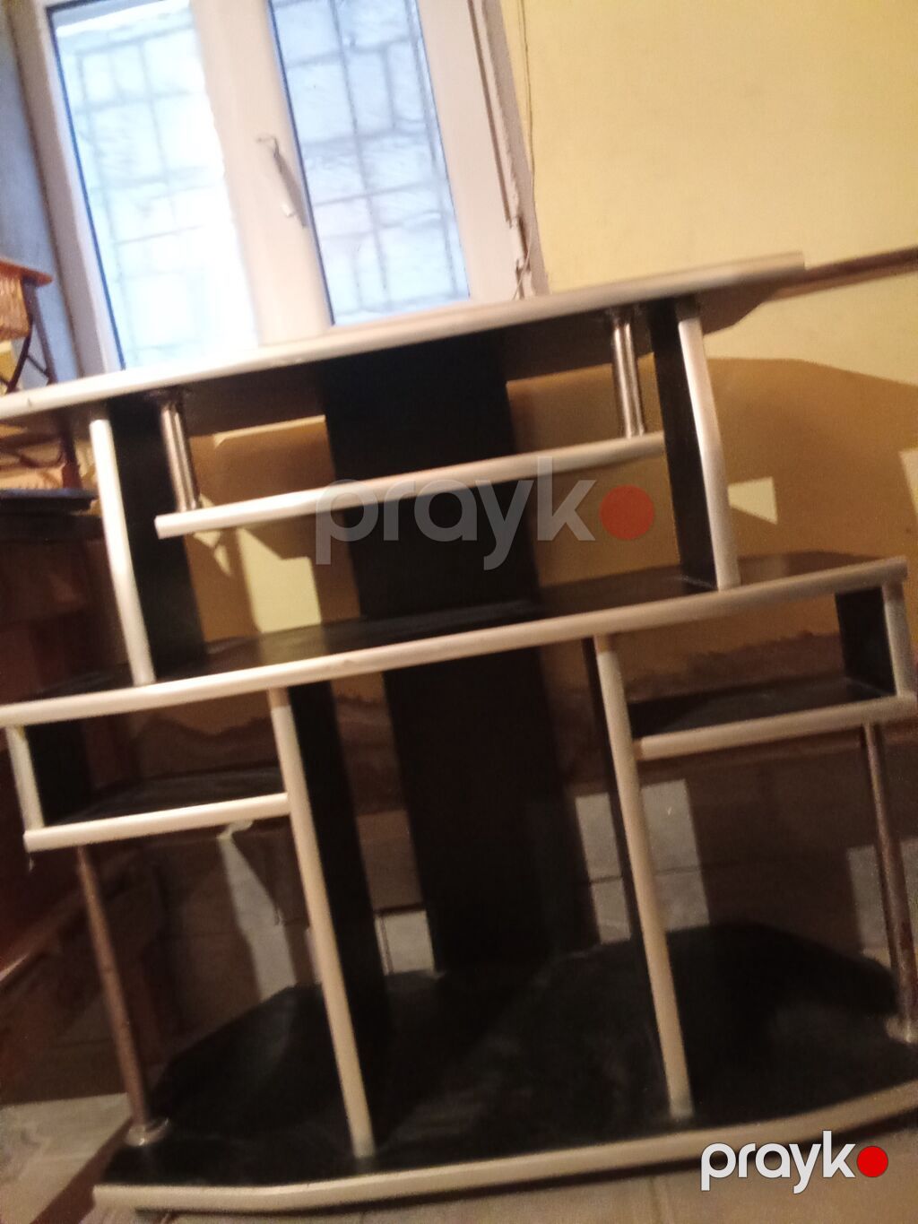 İşlənmiş, Düz TV altlığı, Polkalı, Laminat — Televizor altlıqları və standlar, Saray (4)