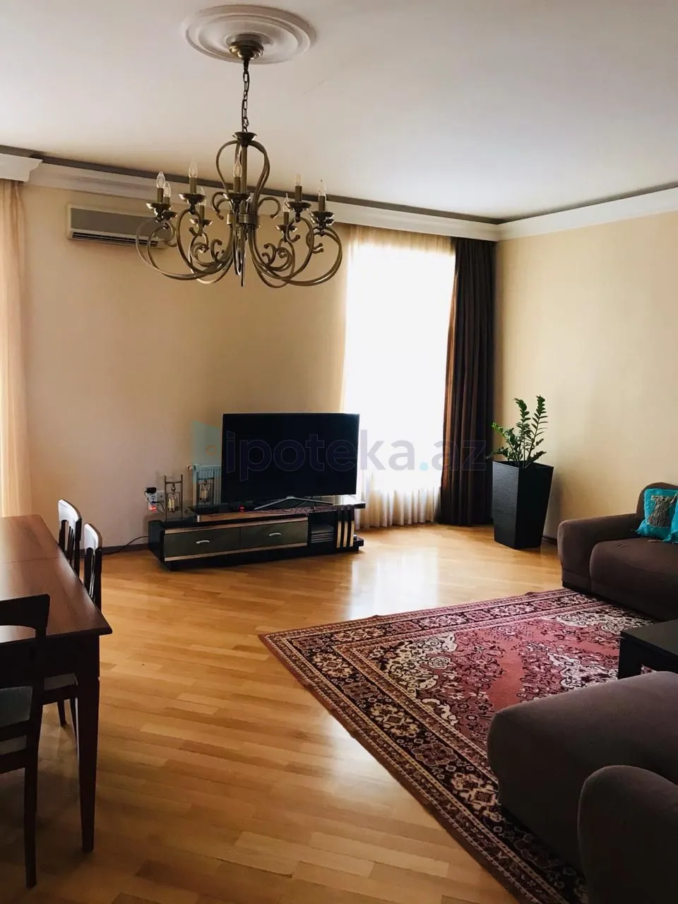 Satılır: 5 Otaq, Yeni tikili, Yasamal r., 220.00 m² — Mənzil, Bakı (2)