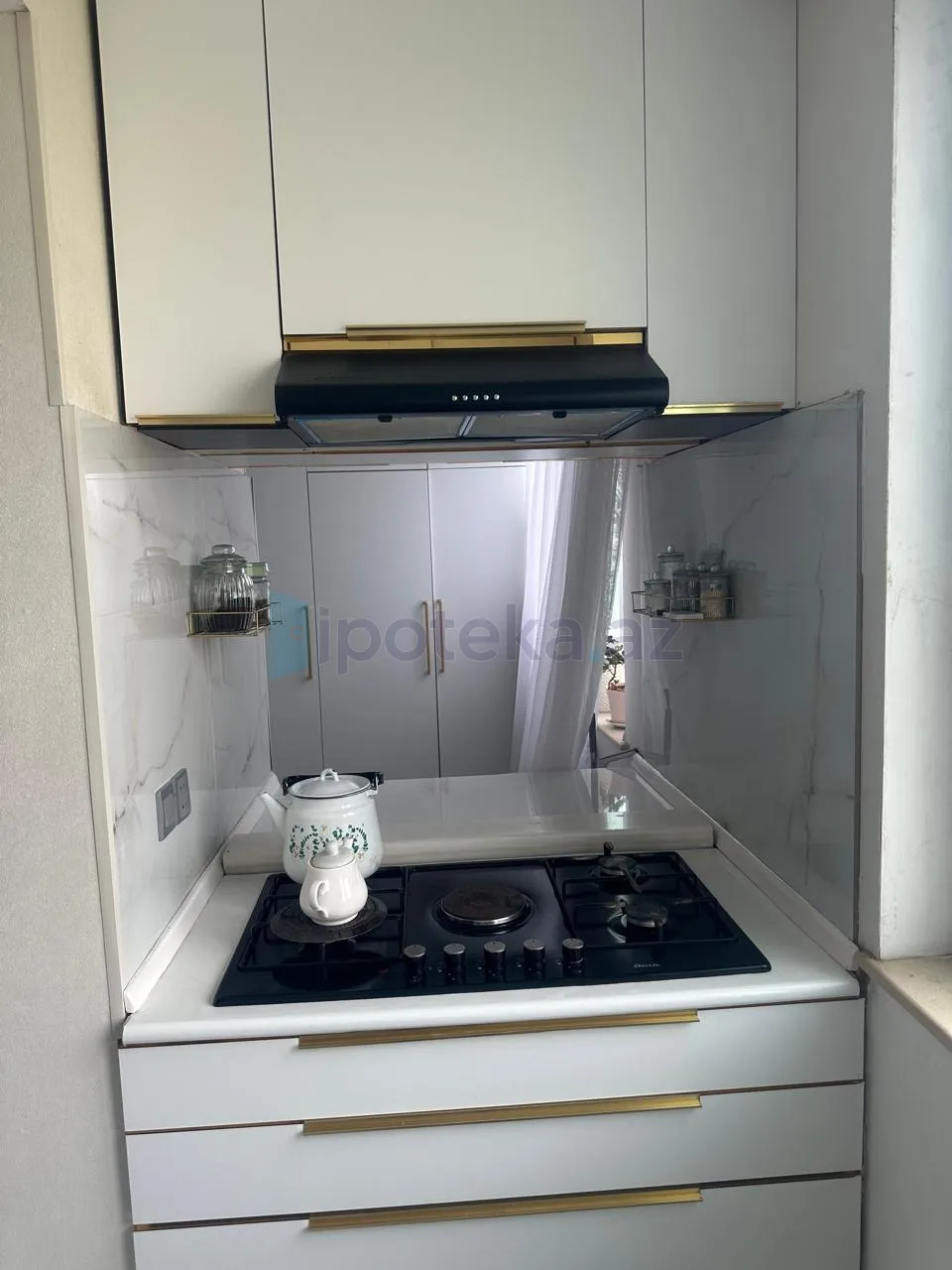 Satılır: 4 Otaq, Köhnə tikili, Yasamal r., 110.00 m² — Mənzil, Bakı (7)