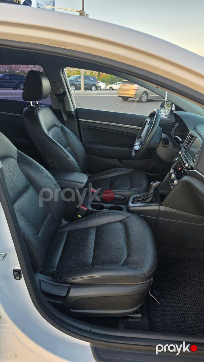 Hyundai Avante, 2018 il — Avtomobillər, Bakı (12)