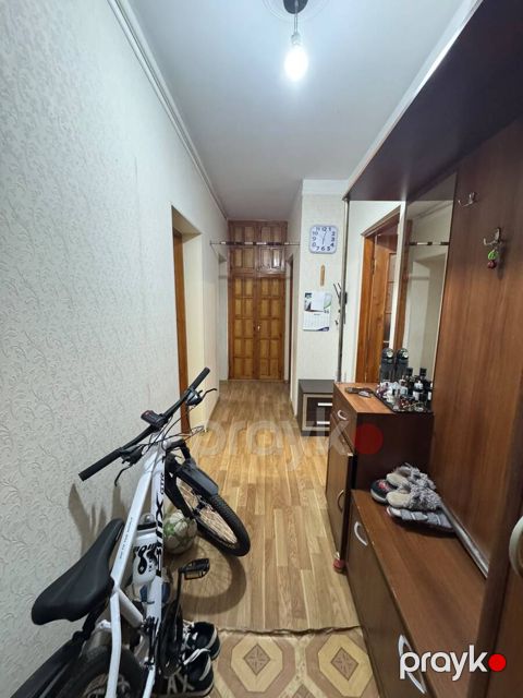 Satılır 3 otaqlı köhnə tikili 70 m² — Bakı