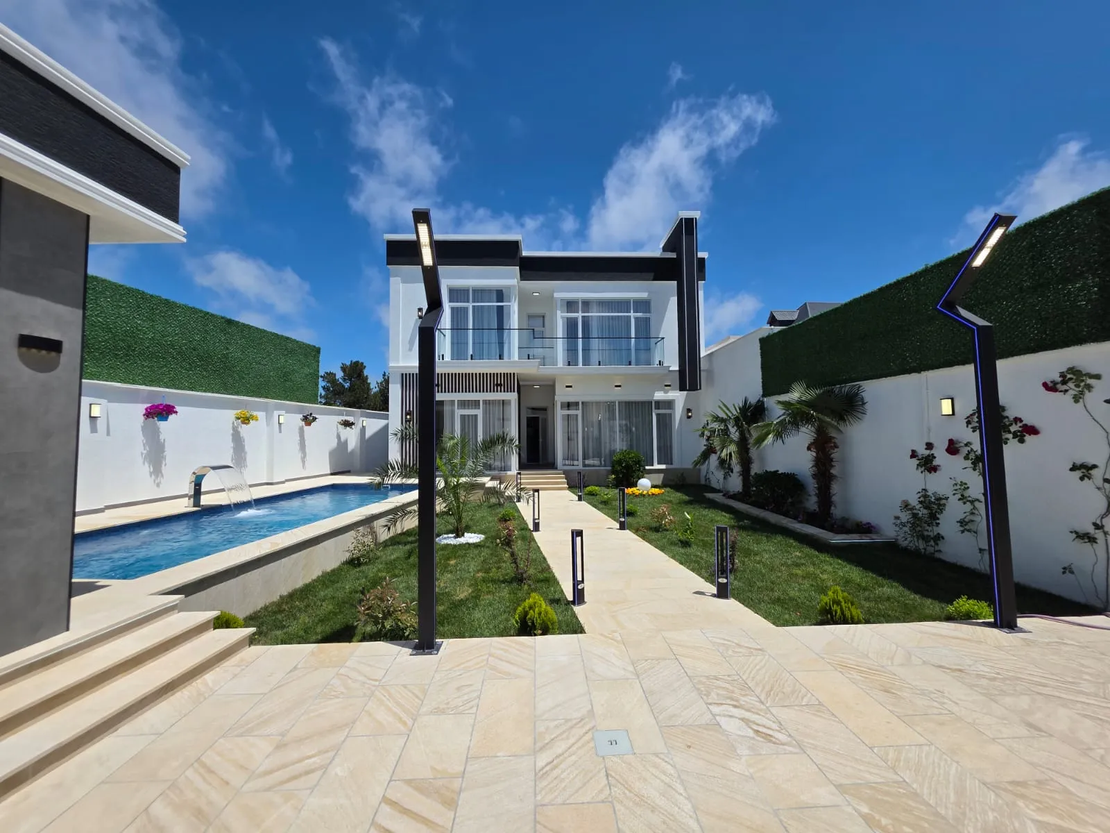 Şüvəlan, 4 otaqlı Həyət evi satılır - 200 m², 2 mərtəbə, 4 sot — Ev, villa, Bakı (2)