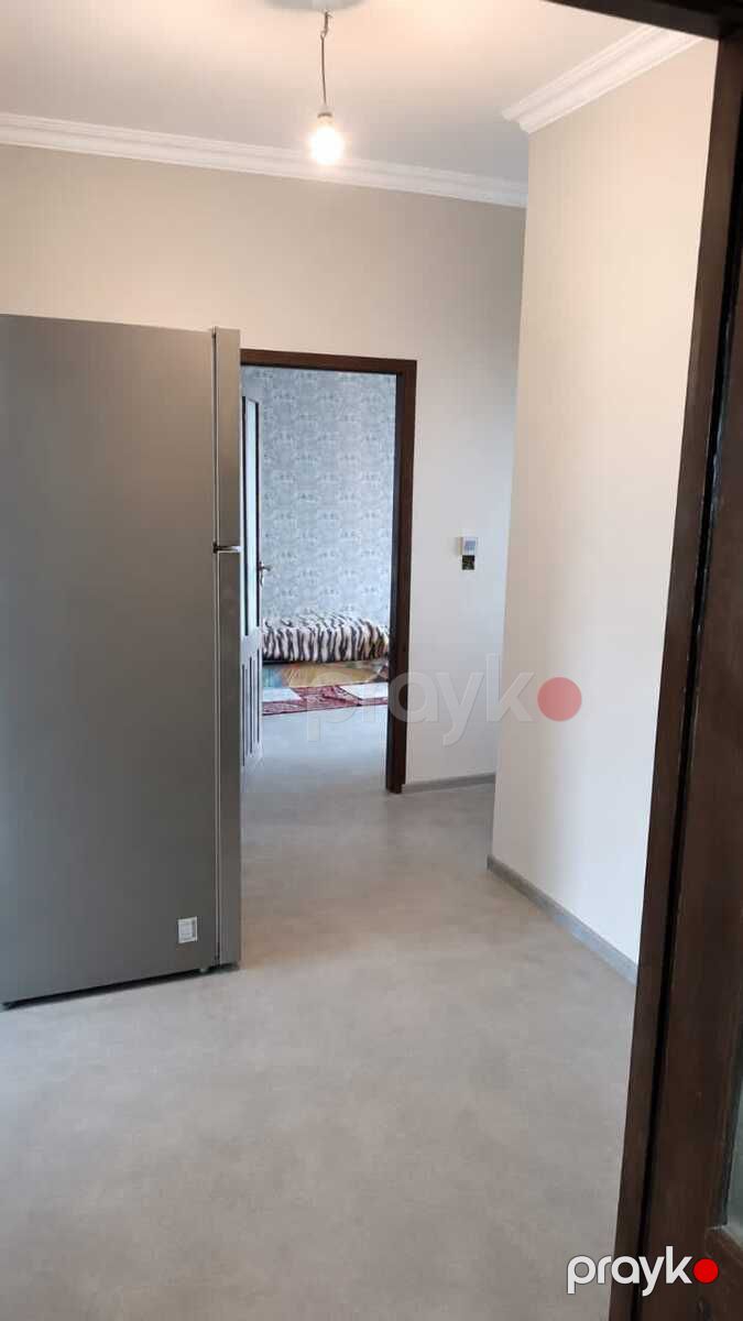 Satılır 4 otaqlı köhnə tikili 95 m² — Mənzil, Bakı (7)
