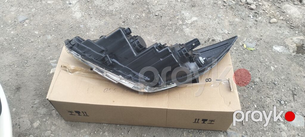 Komplekt, Yaxın və uzaq vuran işıqlar Toyota, 2012 il, İşlənmiş — Avtomobil işığı, Gəncə (4)