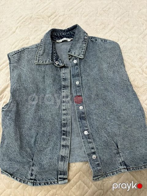 Qadınlar üçün iki ədəd jilet dəsti 1) Cins jilet - Material: klassik
