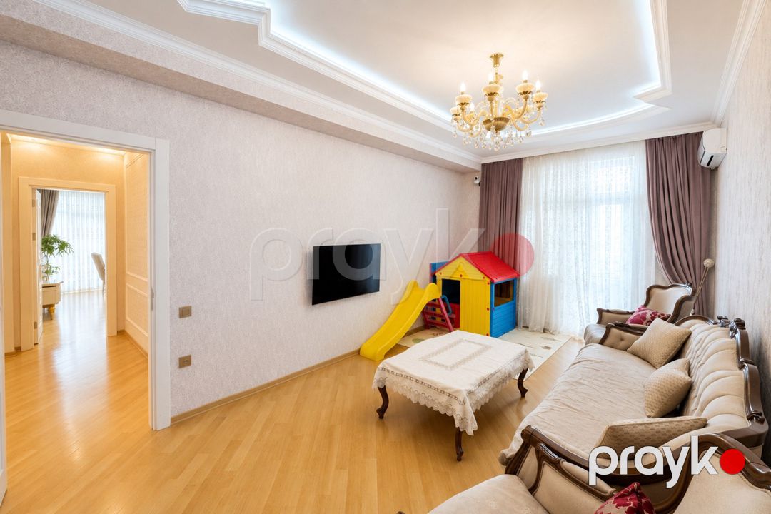 Satılır 4 otaqlı yeni tikili 225 m² — Mənzil, Bakı (10)