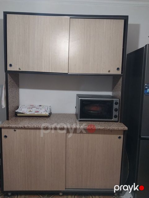 Mətbəx dolabı və iş masası komplekti - Üst və alt hissədən ibarət — Digah