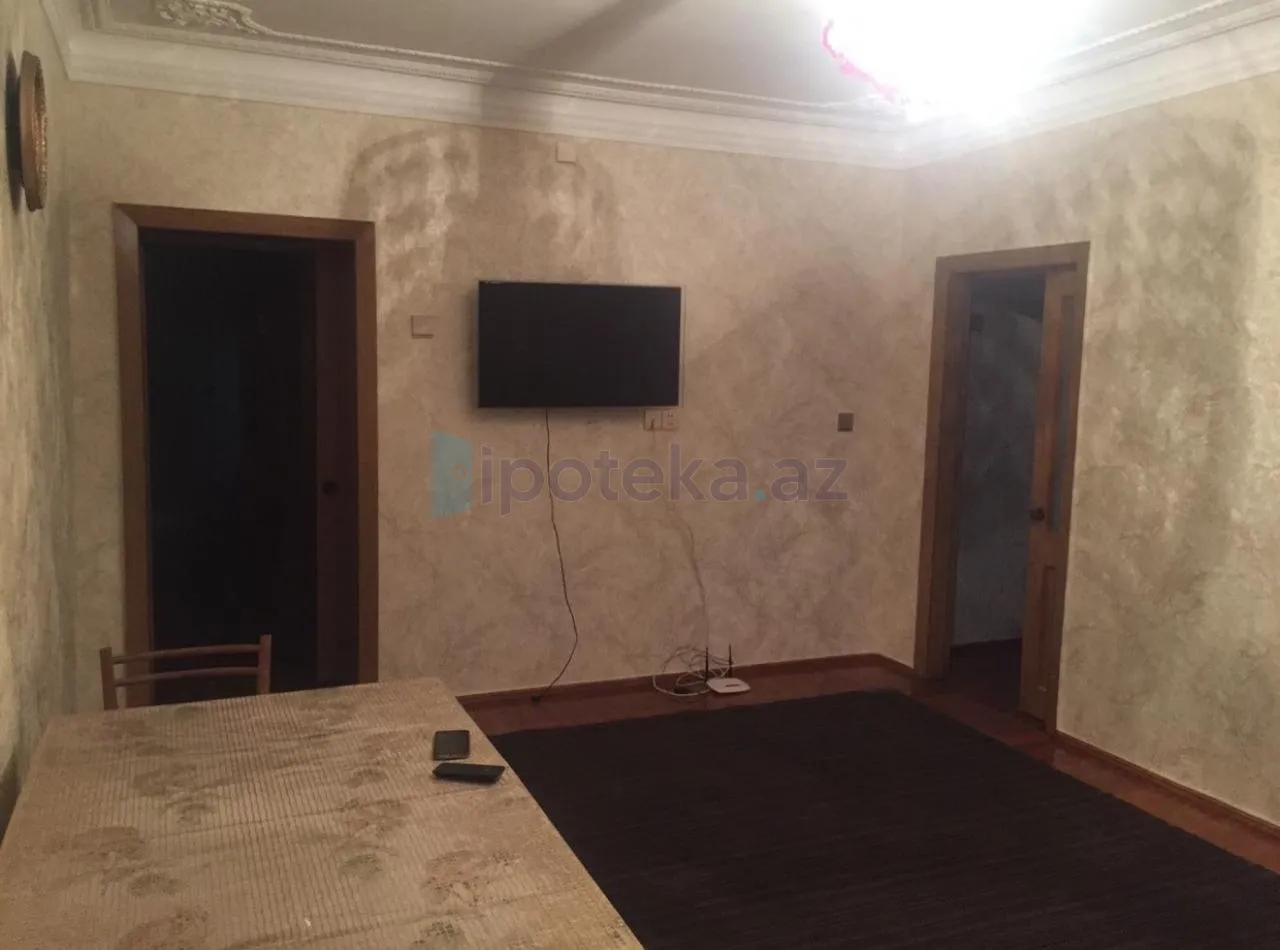 Satılır: 3 Otaq, Köhnə tikili, Nərimanov r., 79.00 m² — Bakı