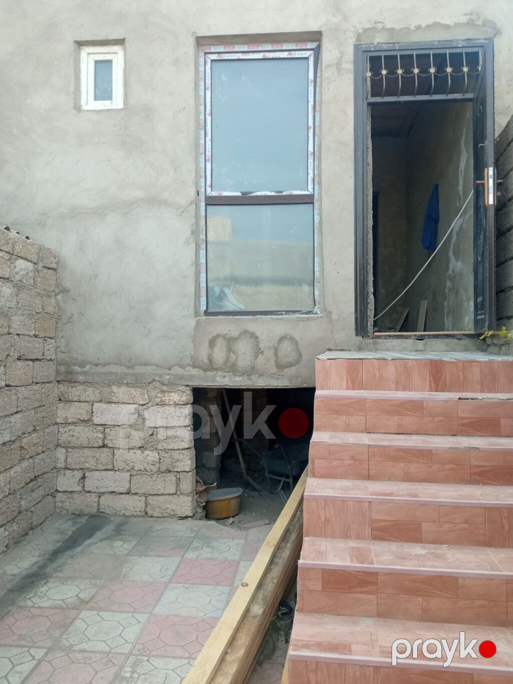 3 otaqlı, 90 kv. m, Təmirsiz — Ev, villa, Bakı (2)