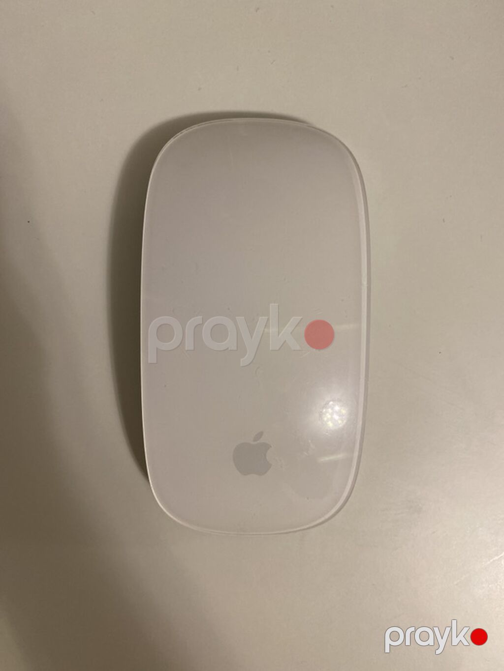 Apple Magic Mouse 2 (Model A1657) - Rəng: Ağ üst panel, gümüşü alt — Klaviaturalar və siçanlar, Bakı (2)