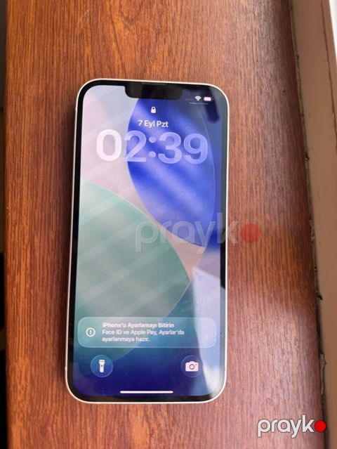 IPhone 13, 128 GB, Ağ, Barmaq izi, Simsiz şarj, Face ID — Bakı