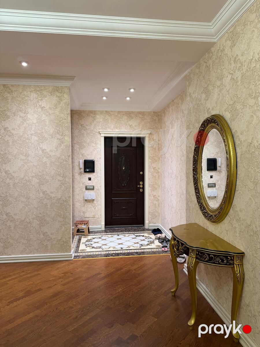 Satılır 4 otaqlı yeni tikili 180 m² — Mənzil, Bakı (10)