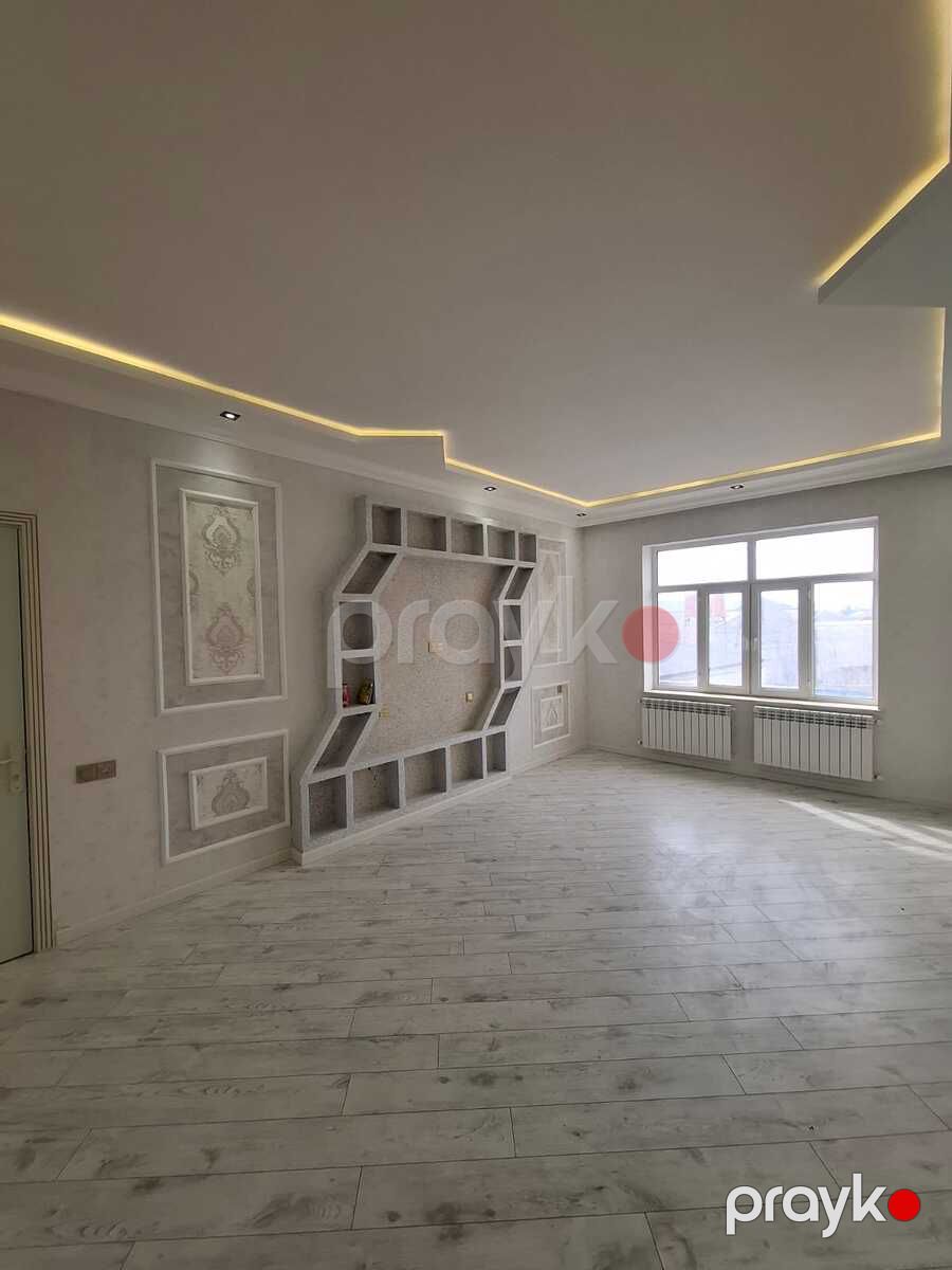 Satılır 7 otaqlı həyət evi/bağ evi 240 m² — Ev, villa, Bakı (5)