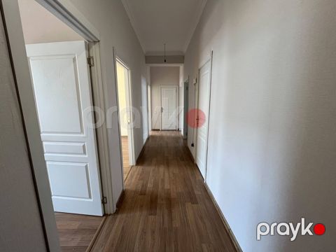 Satılır 4 otaqlı yeni tikili 100 m² — Bakı